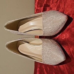 Women's Glitter Decor point toe court pumps